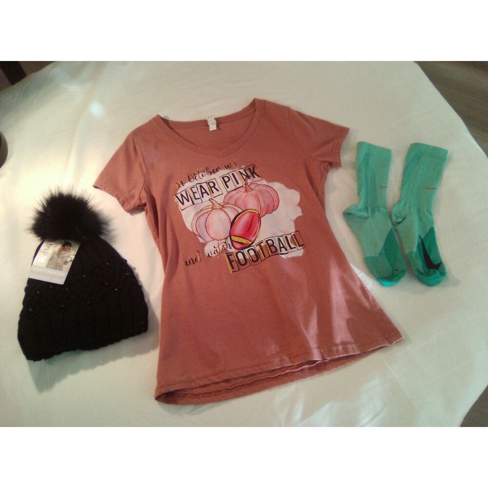 Bundle: Trulfit black beanie, Nike Dri-FIT socks(S), Polycotton Tee, S(W)